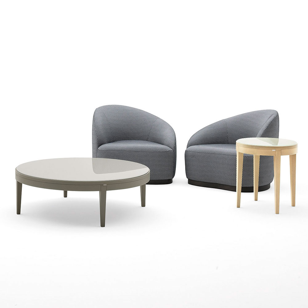 Design-Sessel für die Lounge.