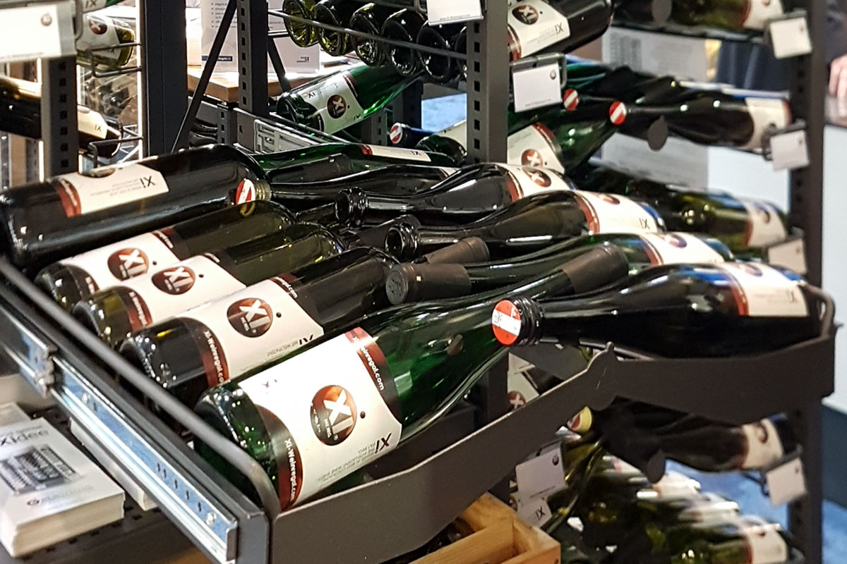 Intergastra-2018-Gastronomieeinrichtung-Wein-Weinregal