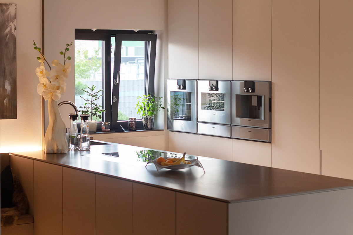 High-End-Schreinerküche-nachher High End Küche mit Gaggenau Geräten