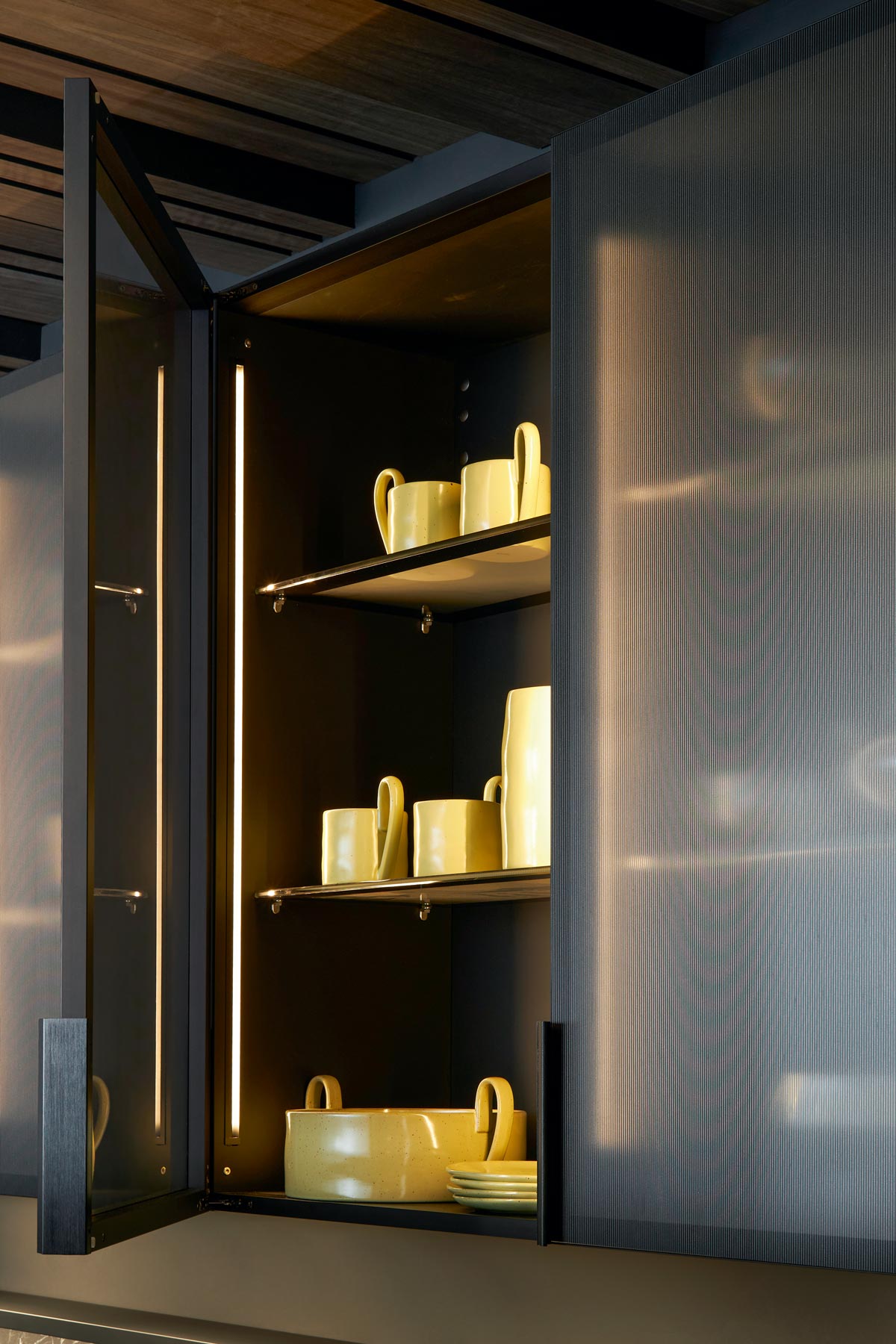 next125-planungsbeispiel-510-870-vitrine Vitrinenoberschrank next125