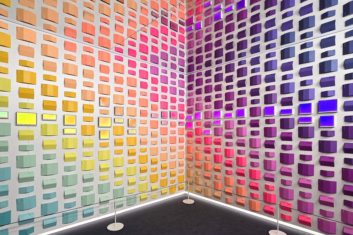 Mosaik aus Smartphones bei Samsung