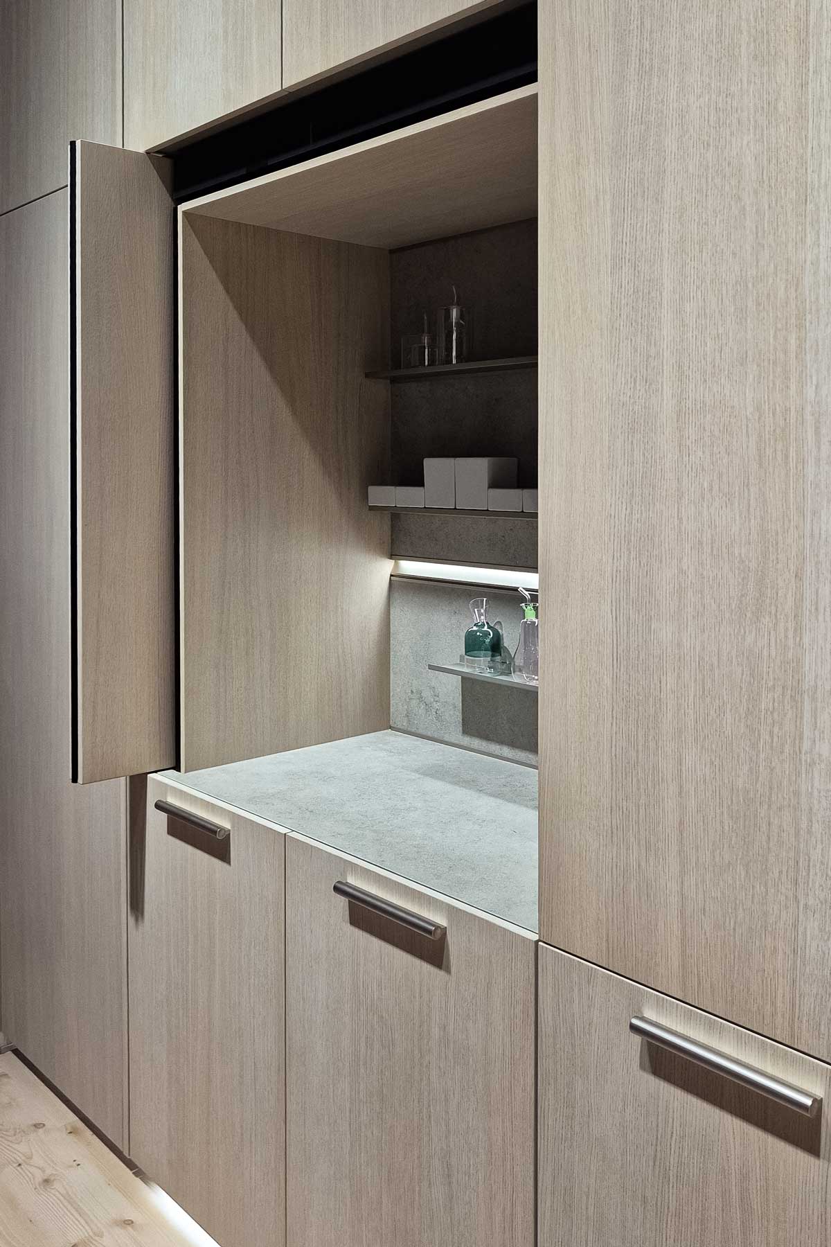 Neue next125 Pocket Doors